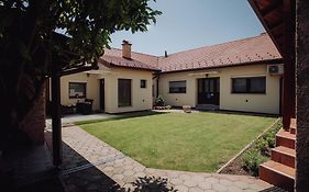Apartments Peric - Zupanja